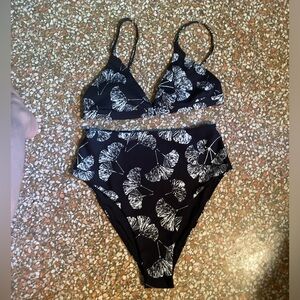 NWOT Carve Designs bikini